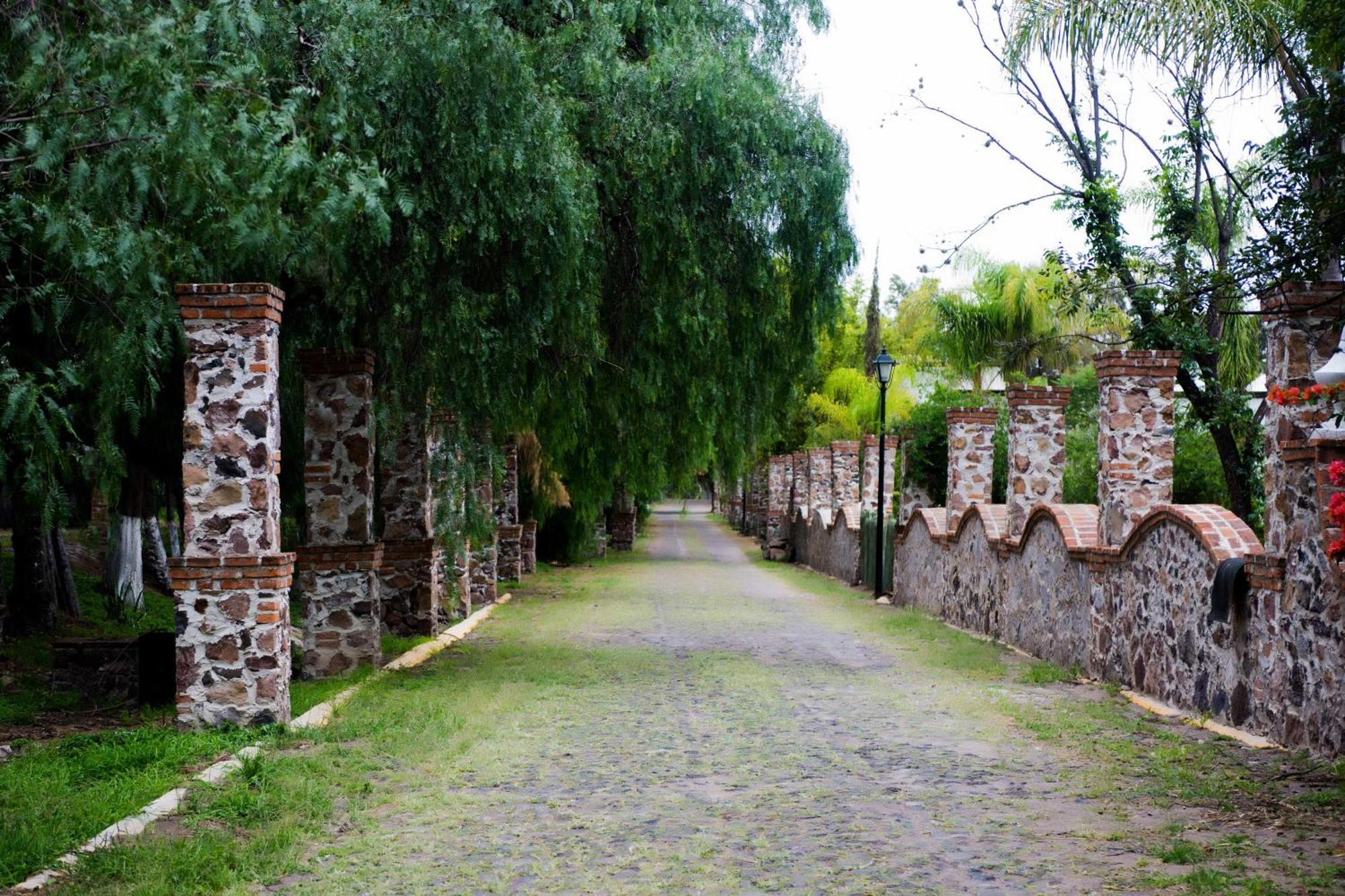Hotel Ex Hacienda La Pitaya Queretaro El Pueblito  Exterior photo