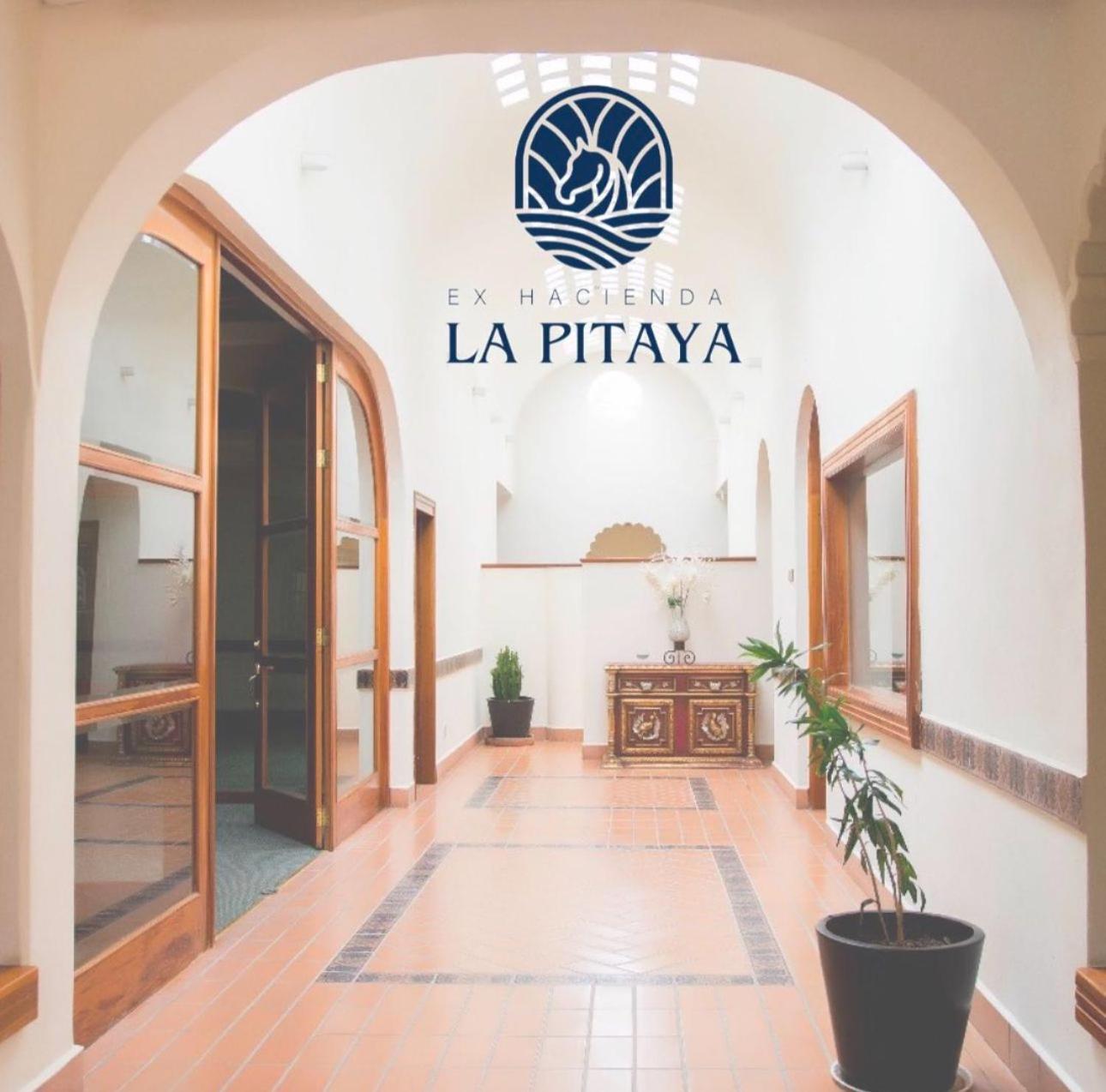 Hotel Ex Hacienda La Pitaya Queretaro El Pueblito  Exterior photo